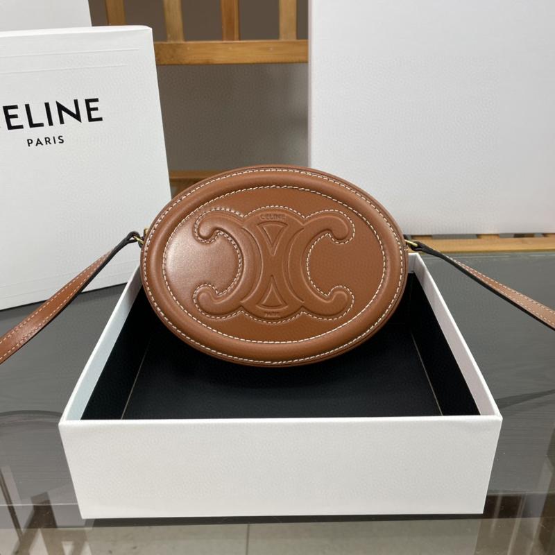 Celine Shoulder Handbag 10I703 Caramel